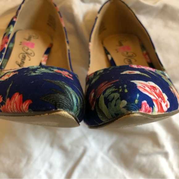 PENNY LOVES KENNY Floral Pumps (US 8M [fits like 8.5?]) - Picture 12 of 14
